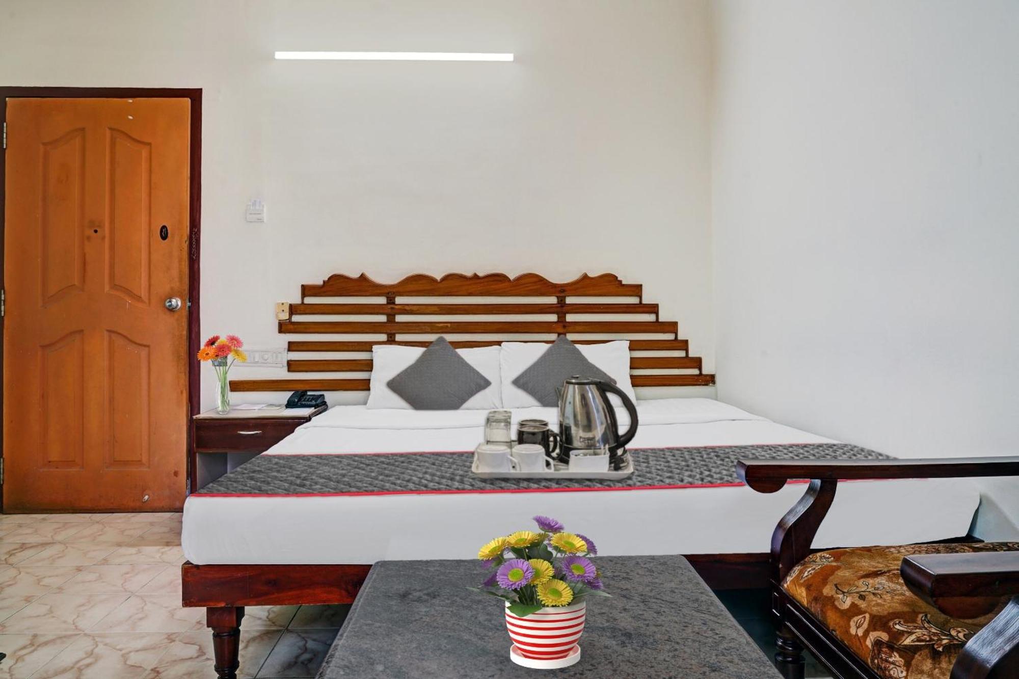 Palette - Pagoda Resorts Alappuzha Exterior foto